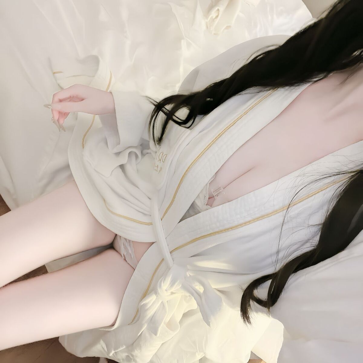 深爱婷婷国产在线精品,网游之最强刺客在线手机播放海报